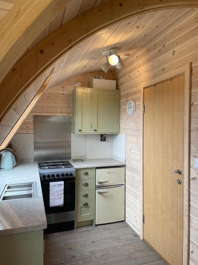 Hotel Rabbit Glamping Pod School House Farm Leighton  Exterior foto